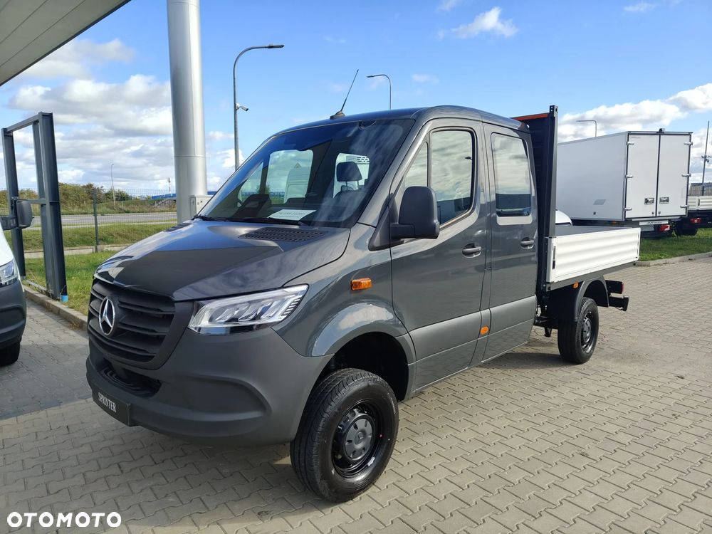 Mercedes-Benz Sprinter - 24