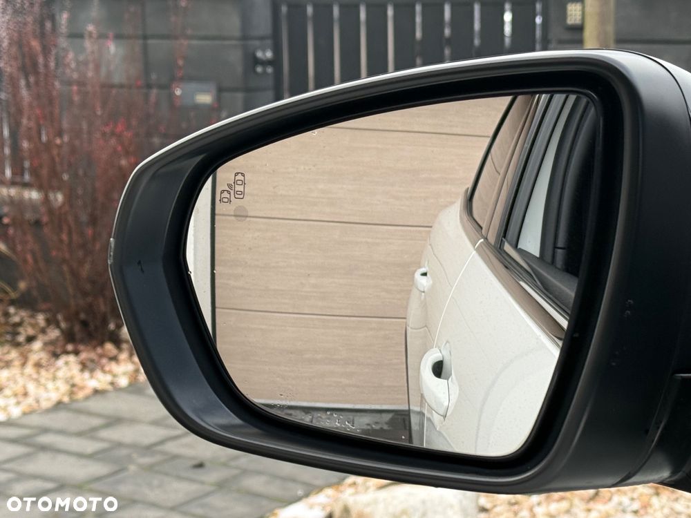 Peugeot 3008 BlueHDi 130 Stop & Start EAT8 GT - 32