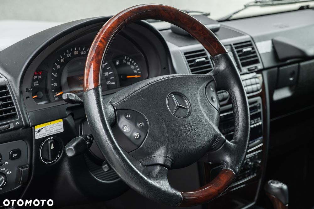 Mercedes-Benz Klasa G 500 - 35