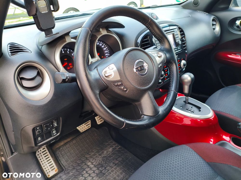 Nissan Juke 1.6 T Tekna 4x4 - 10