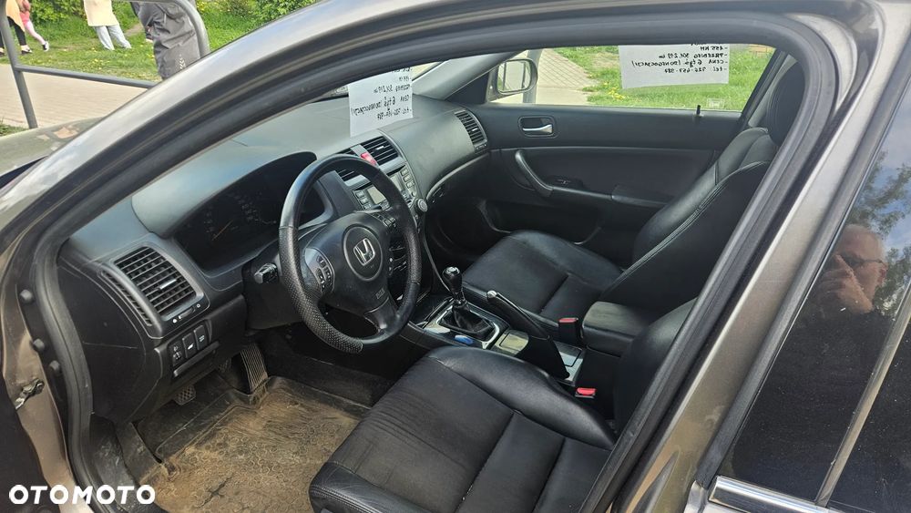 Honda Accord 2.0 Executive - 6