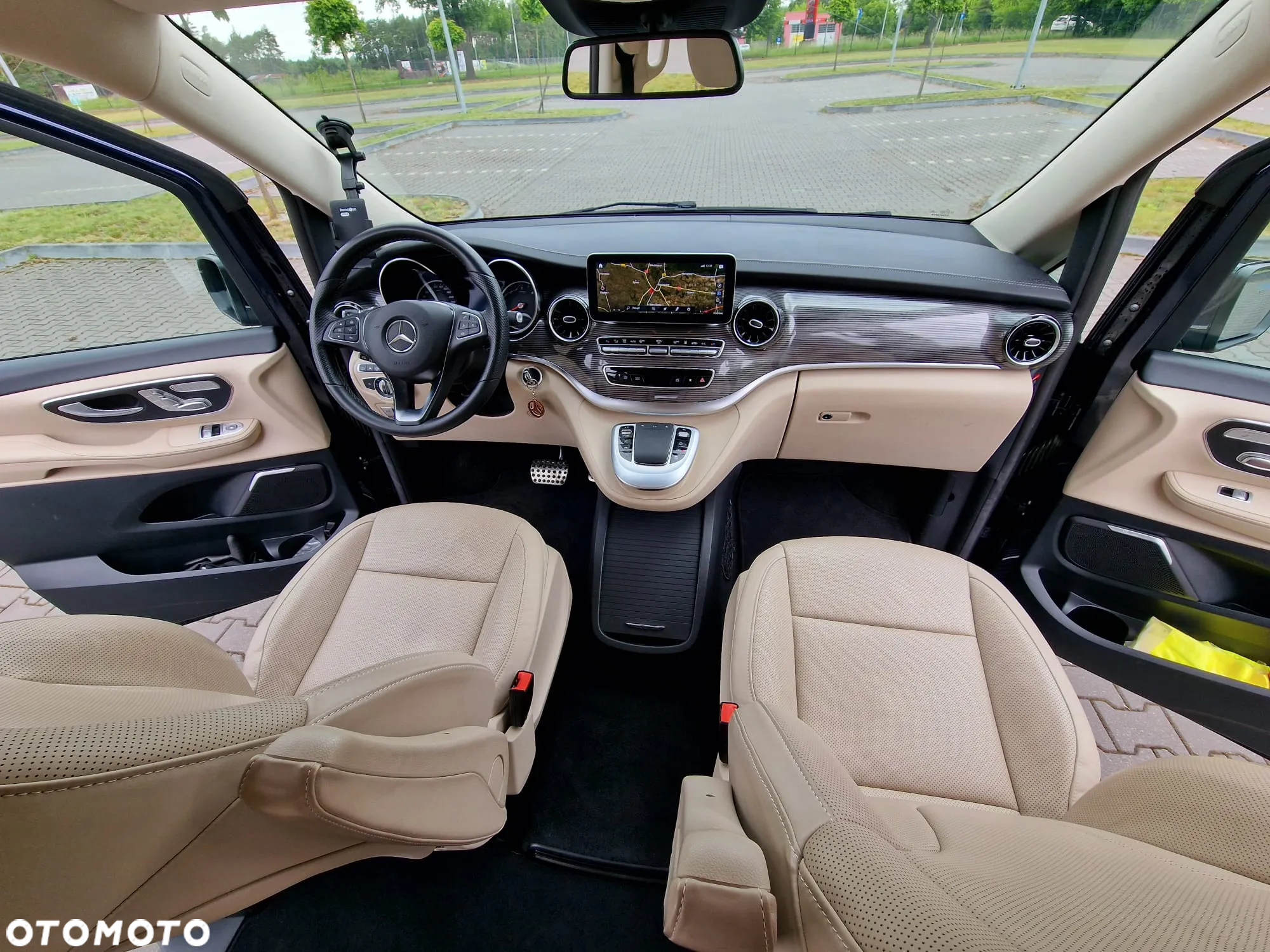 Mercedes-Benz Klasa V 300 d 4-Matic Avantgarde 9G-Tronic (ekstra d³) - 2