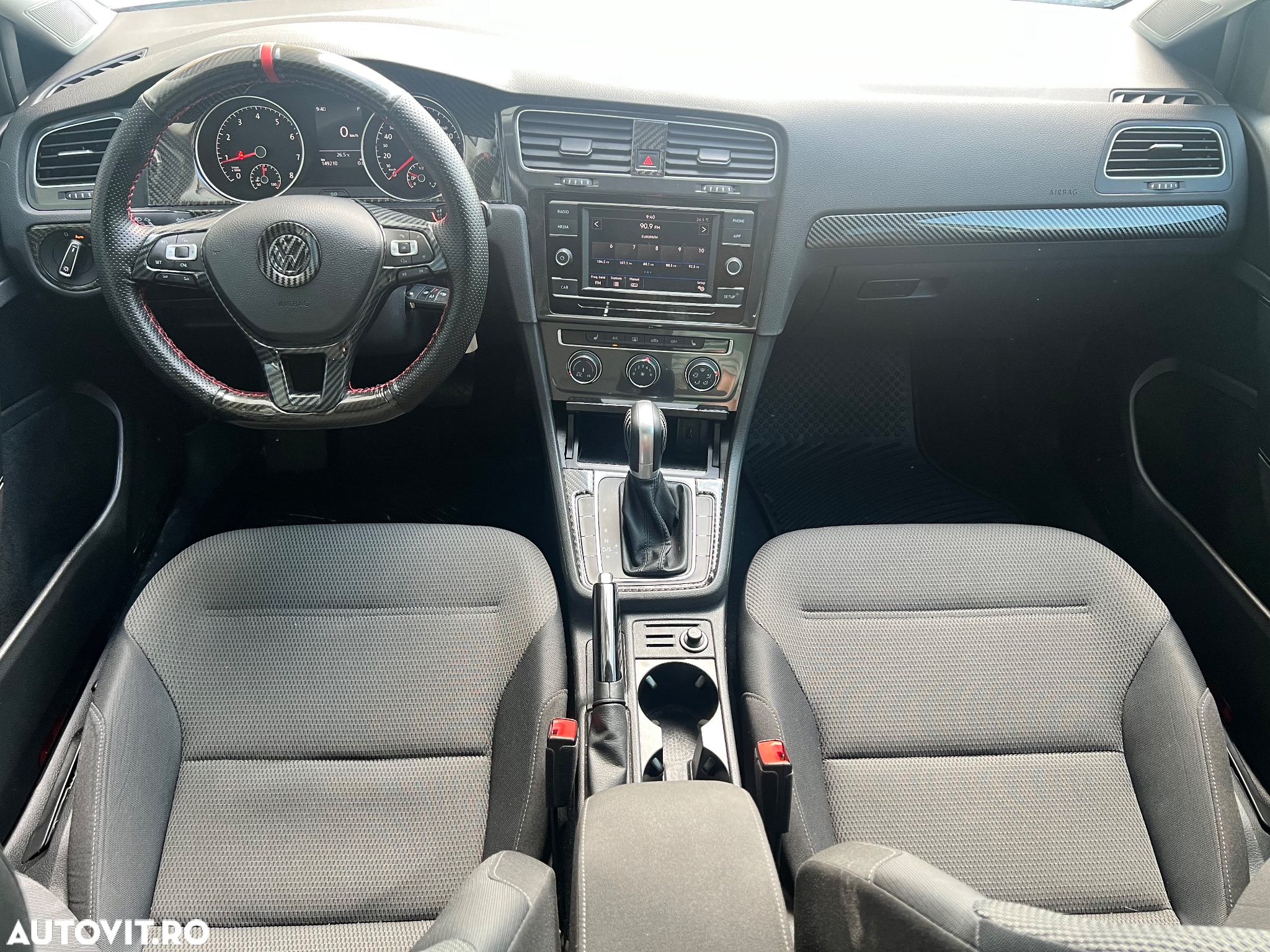 Volkswagen Golf - 4