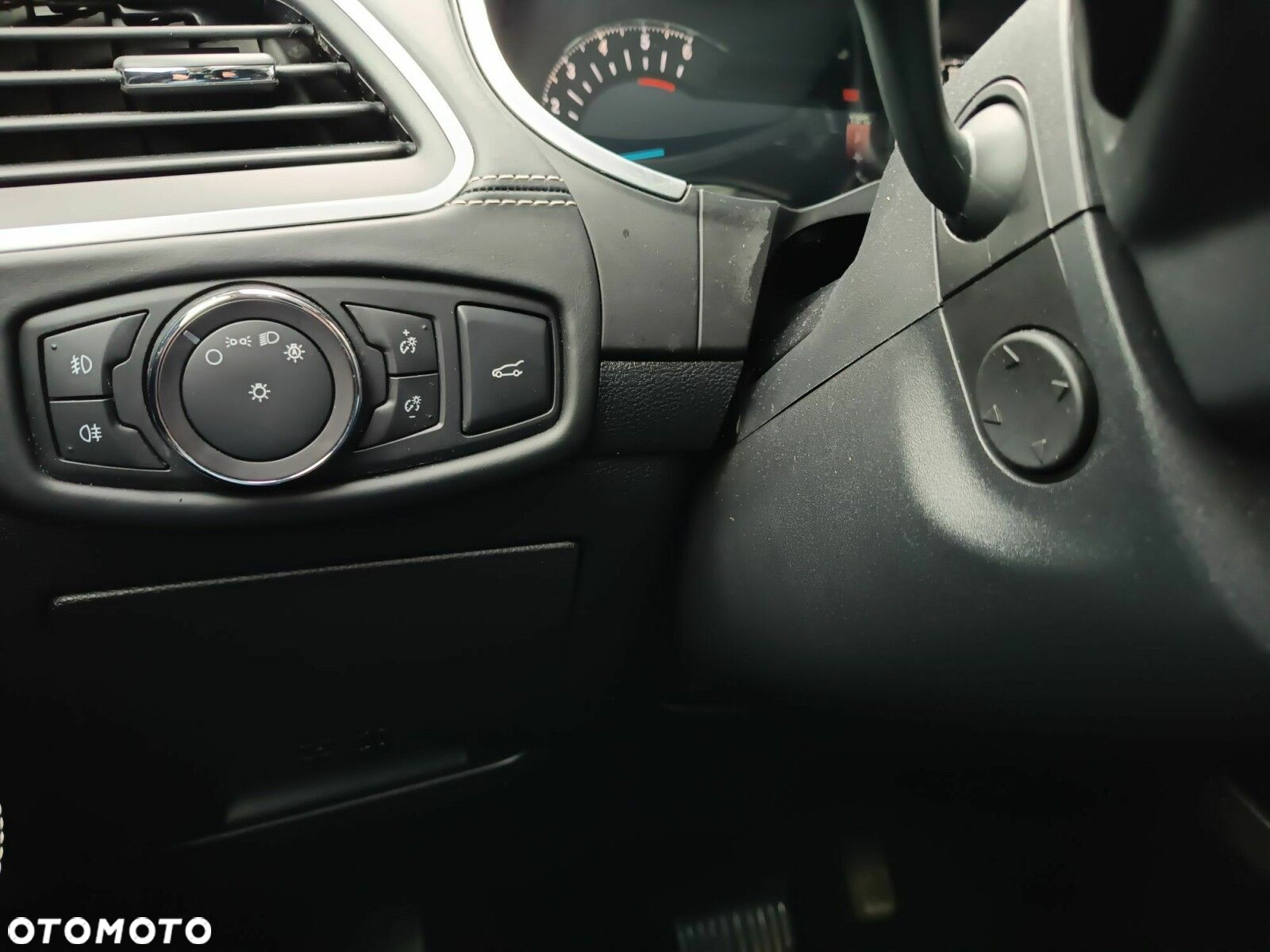 Ford S-Max 2.0 TDCi Vignale PowerShift - 30
