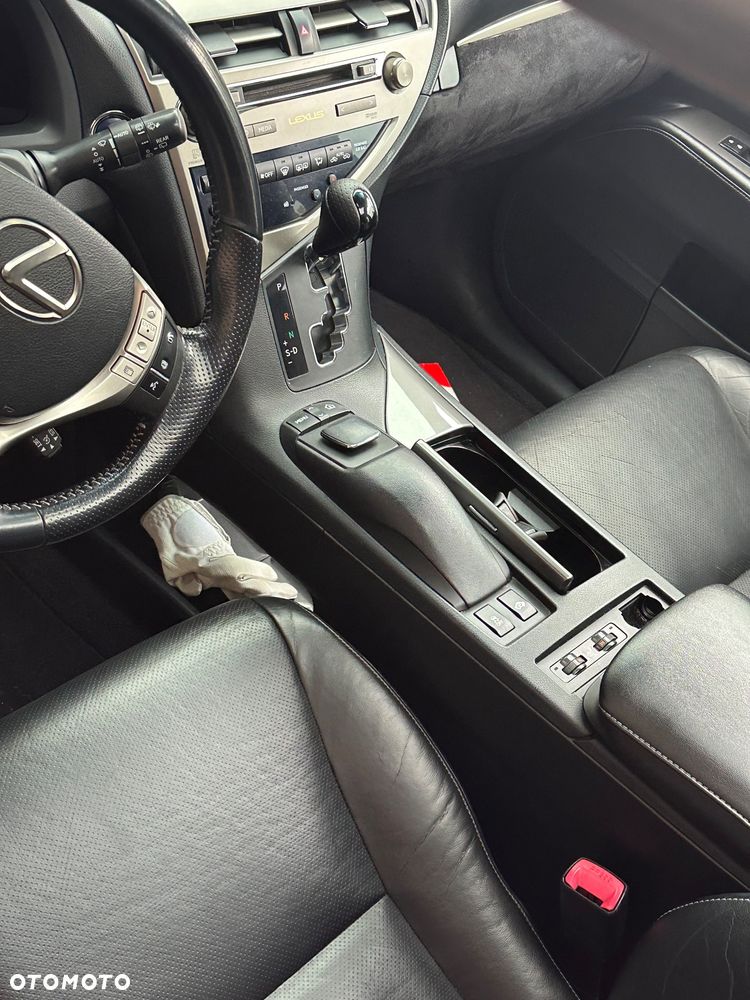 Lexus RX - 4
