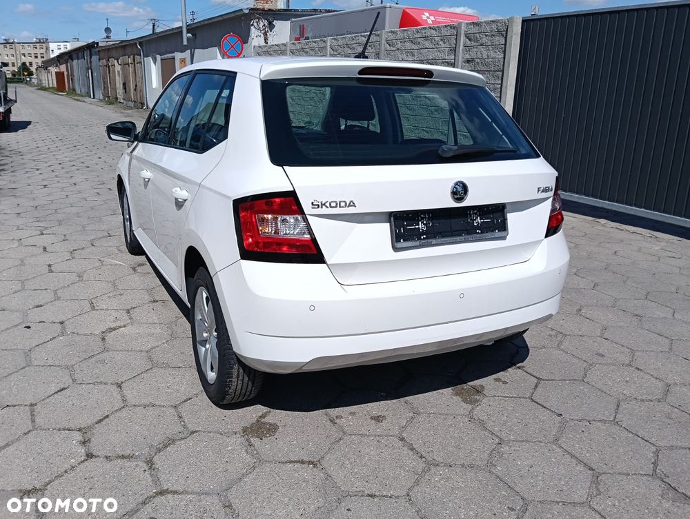 Skoda Fabia 1.0 Edition - 3