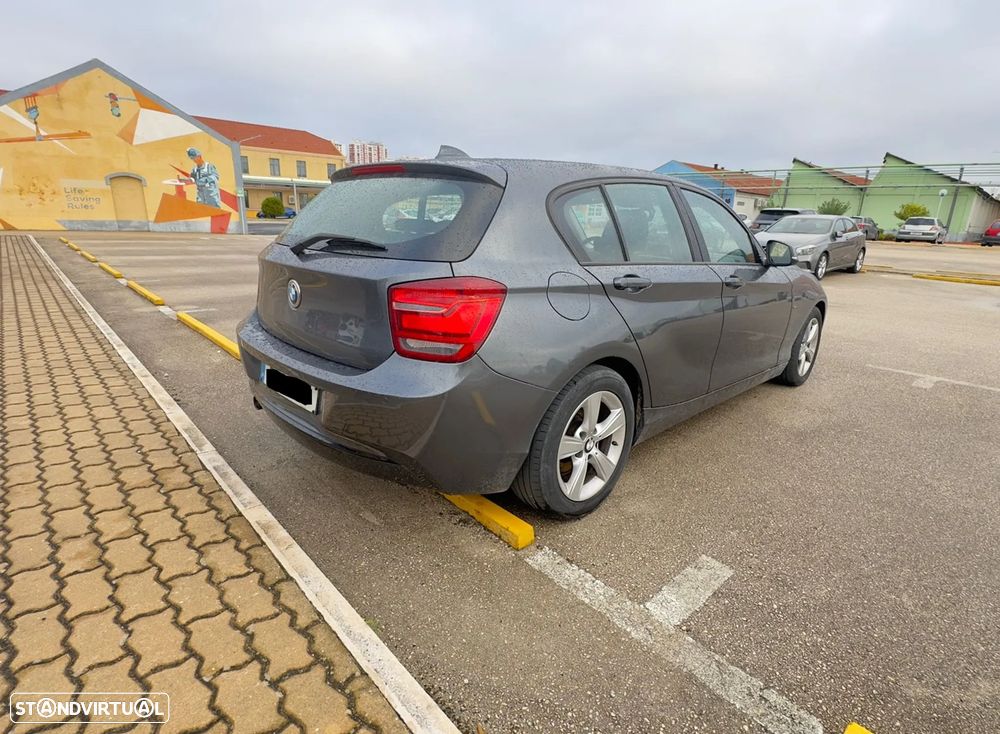 BMW 116 d EDynamics Line Sport - 2