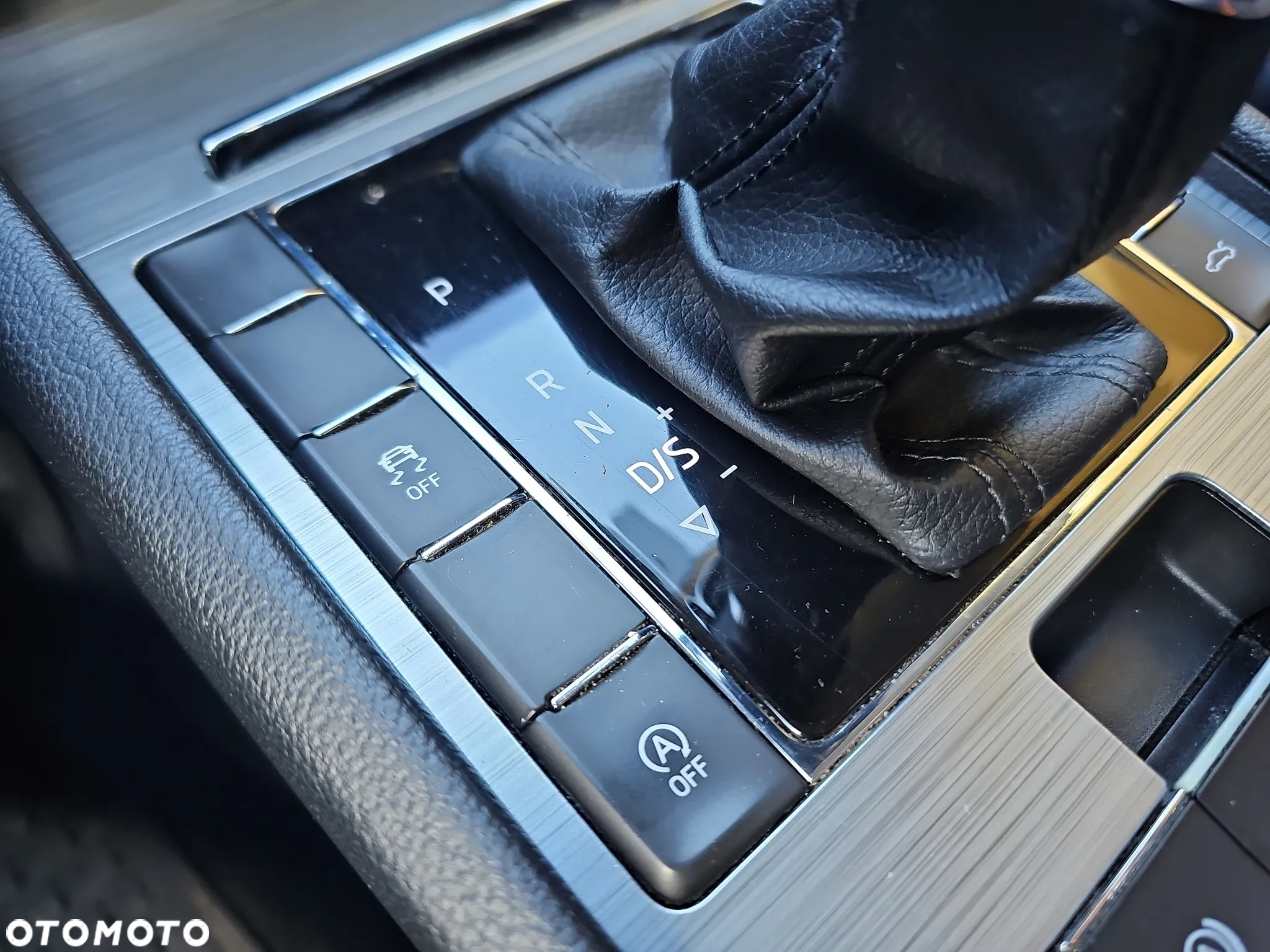 Skoda Superb 2.0 TSI Ambition DSG - 26