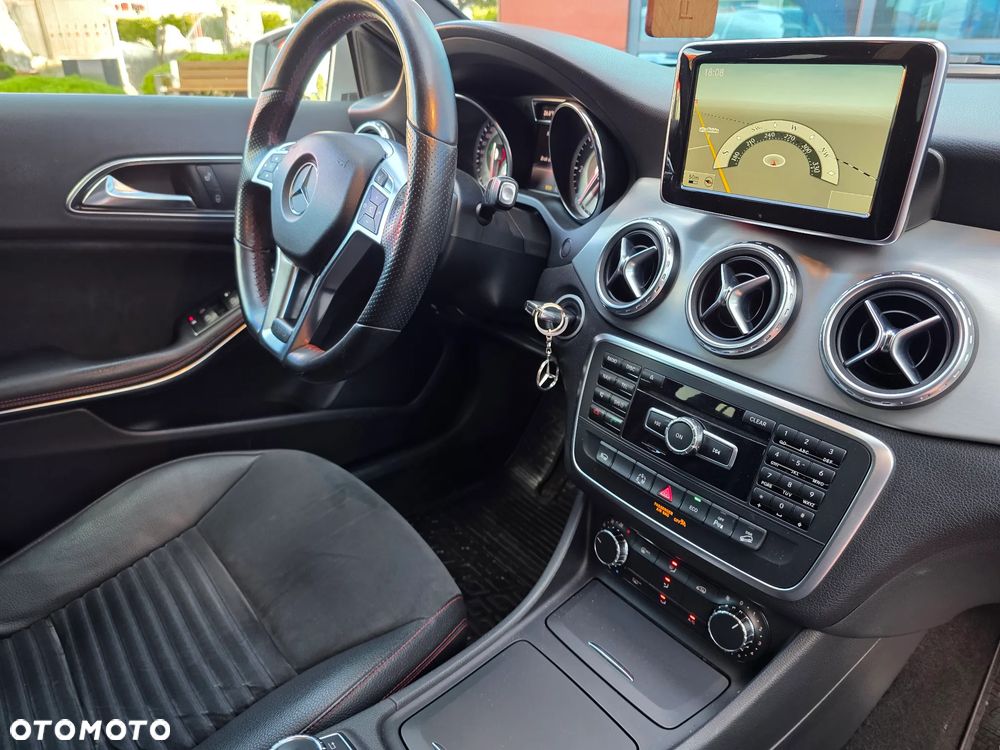 Mercedes-Benz GLA 220 CDI 4-Matic - 6