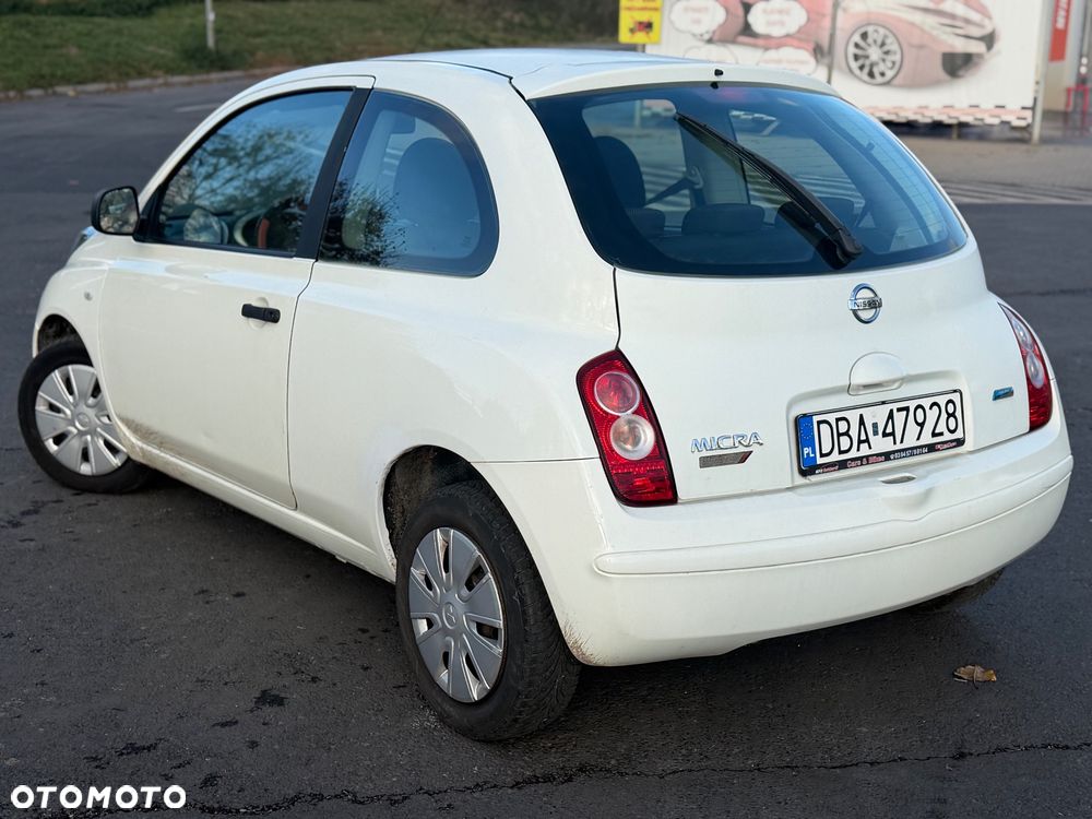 Nissan Micra 2009 photo 4