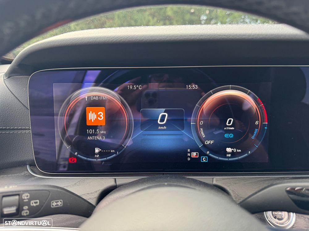 Mercedes-Benz E 300 de AMG Line - 28