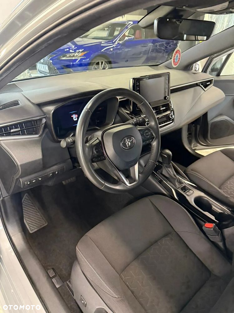 Toyota Corolla 2.0 Hybrid Comfort - 6