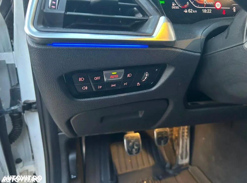 BMW Seria 3 320d MHEV - 22