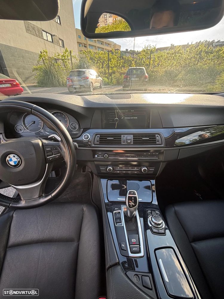 BMW 530 iA Executive - 8
