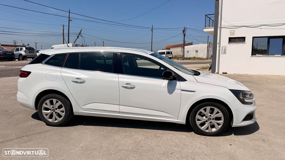 Renault Mégane Sport Tourer 1.5 Blue dCi Limited - 4