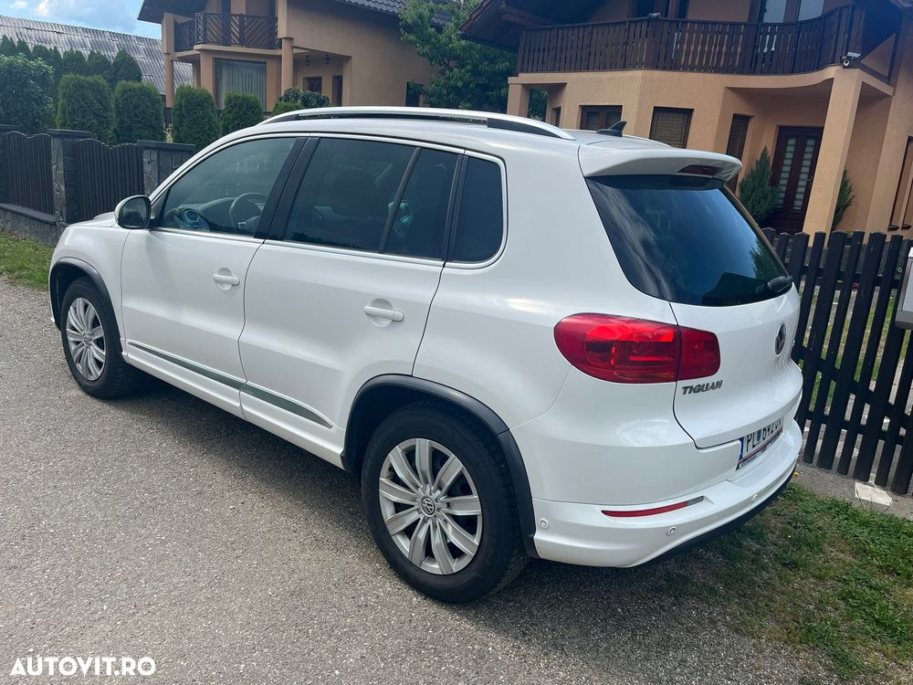 Volkswagen Tiguan 2.0 TDI DPF 4Motion DSG Cup Sport & Style - 4