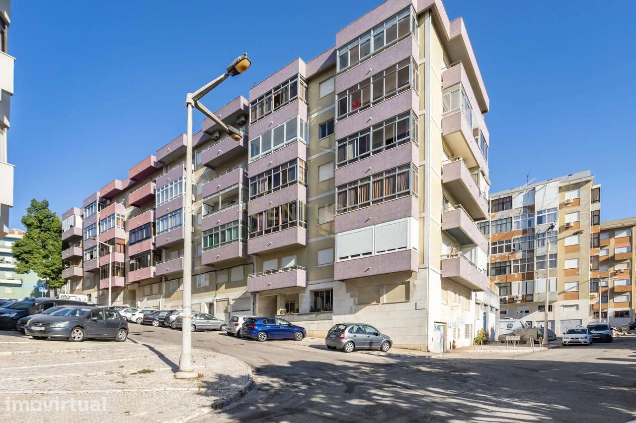 Apartamento T3 em Almada com Excelente Localização - Grande imagem: 3/54