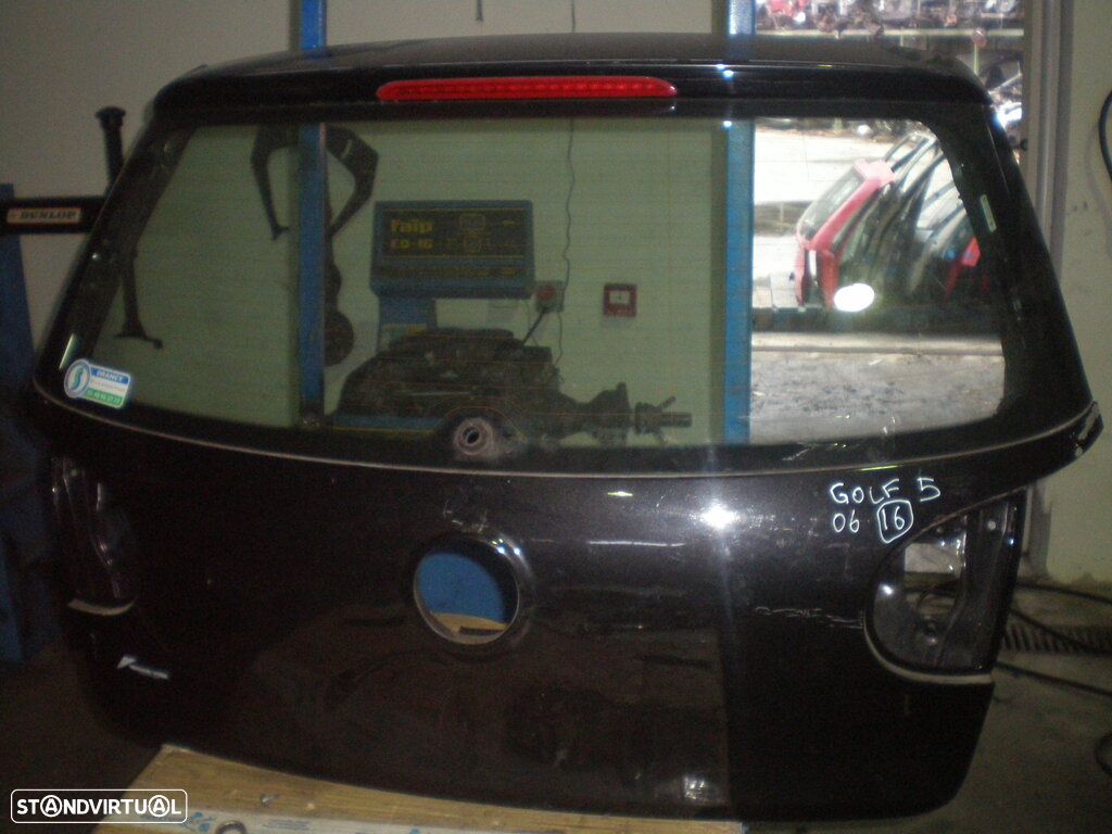 Porta Da Mala REF16 VW GOLF 5 2006 PRETA - 1