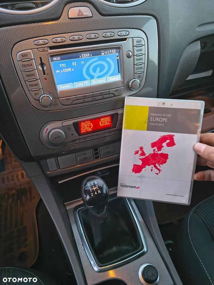 Ford Focus 1.6 Gold X - 11