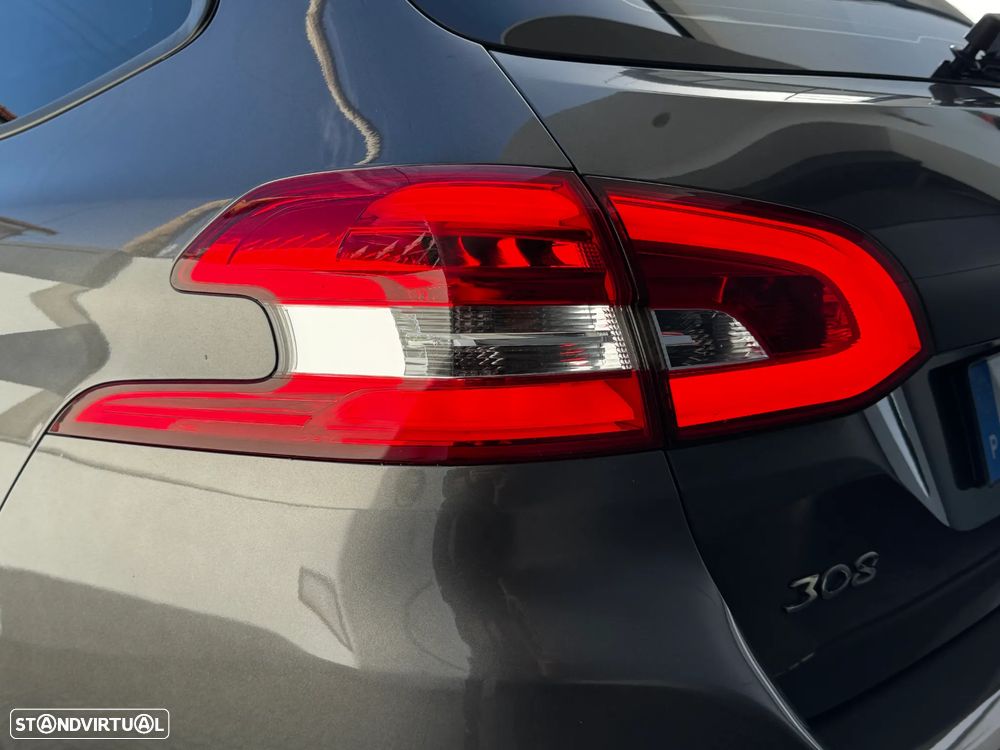 Peugeot 308 SW BlueHDi 100 Stop & Start Active Pack - 13