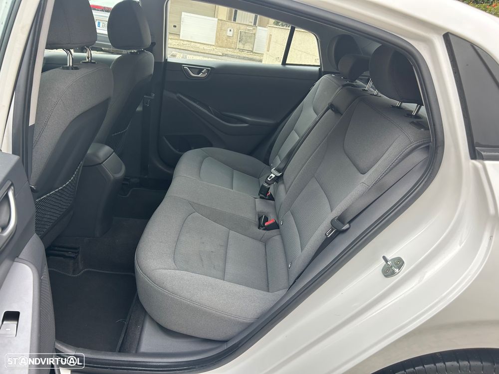 Hyundai Ioniq 38kWh - 16