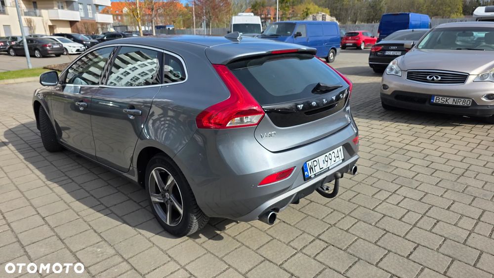 Volvo V40 D2 RDesign - 16