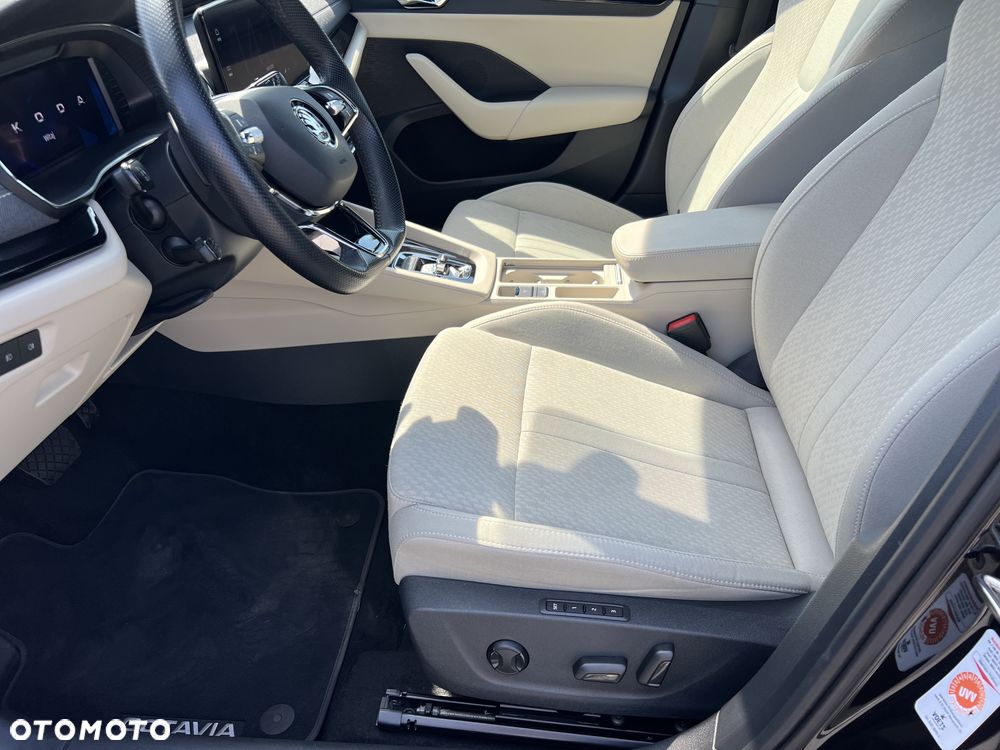 Skoda Octavia 2.0 TDI DSG Style - 7