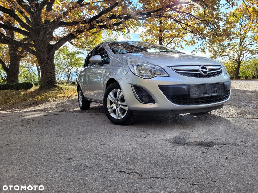 Opel Corsa 1.4 16V Innovation - 16