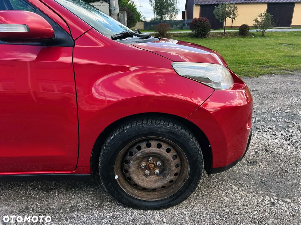 Toyota Urban Cruiser 1.33 Luna - 36