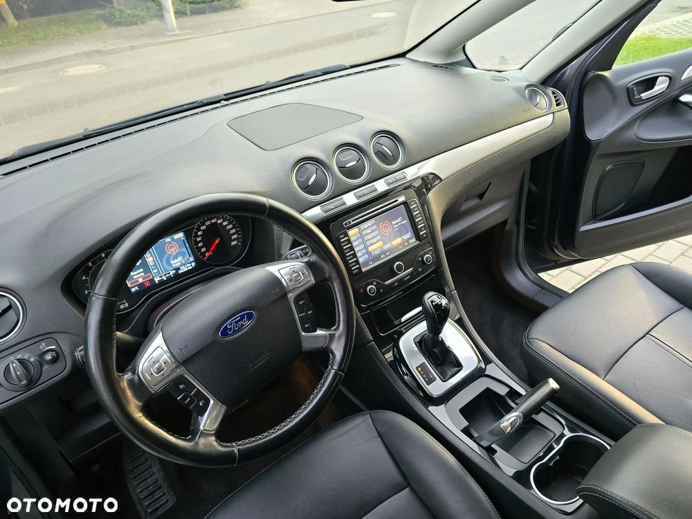 Ford S-Max 2.0 TDCi Titanium - 16