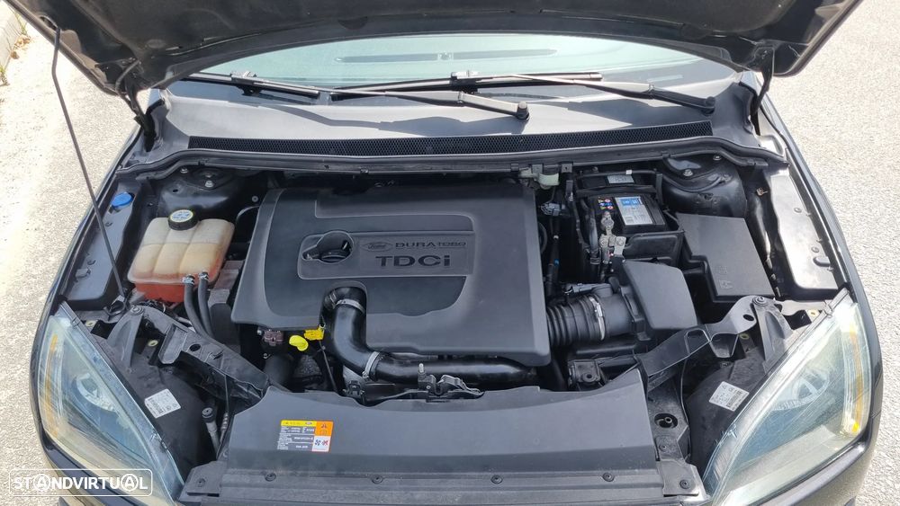 Ford Focus SW 1.6 TDCi Connec. - 9