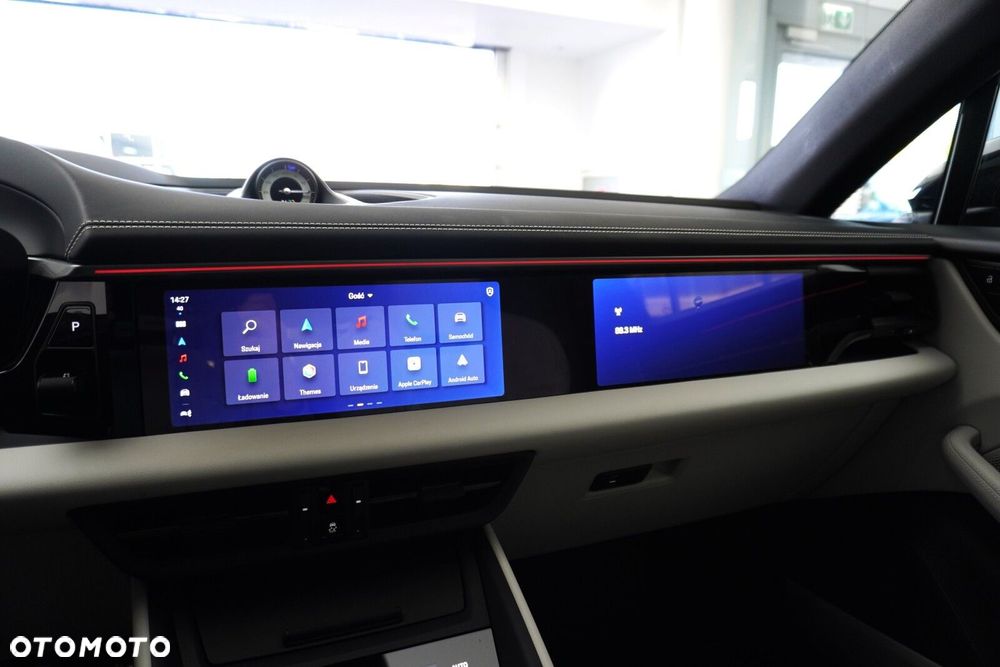 Porsche Macan - 10
