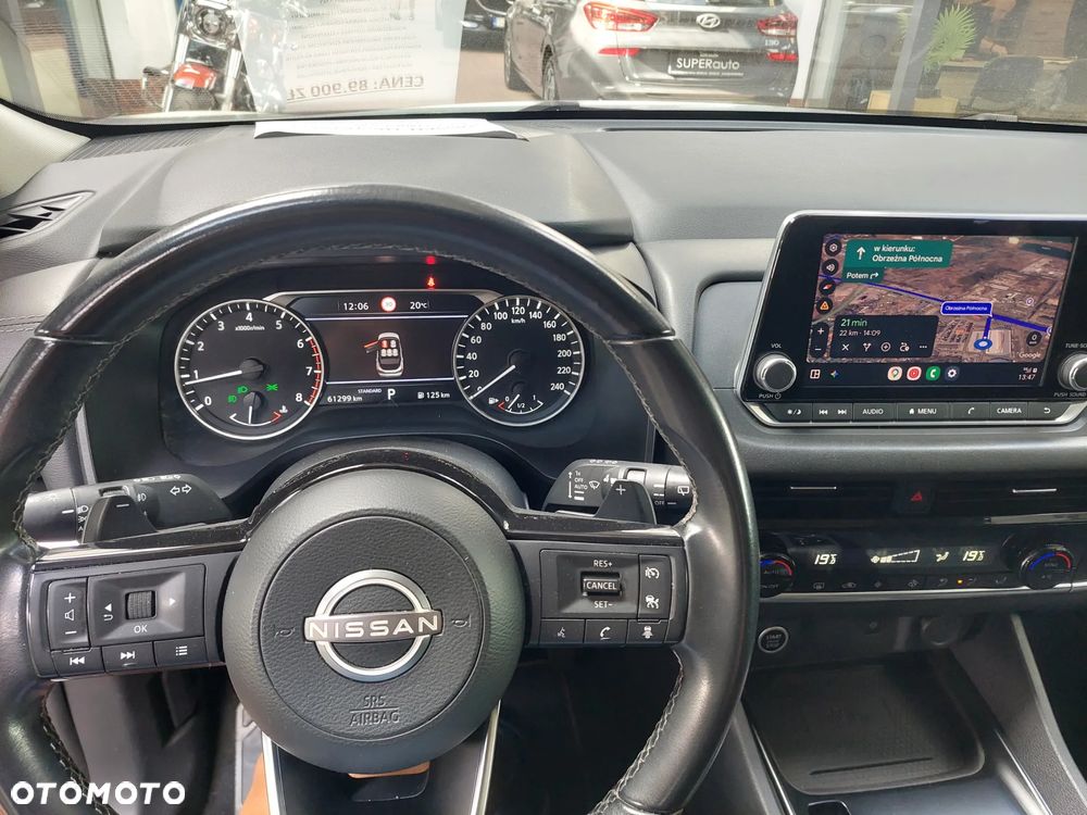 Nissan Qashqai 1.3 DIG-T mHEV N-Connecta Xtronic - 39