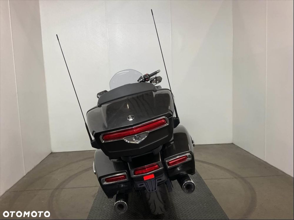 Yamaha Venture - 4