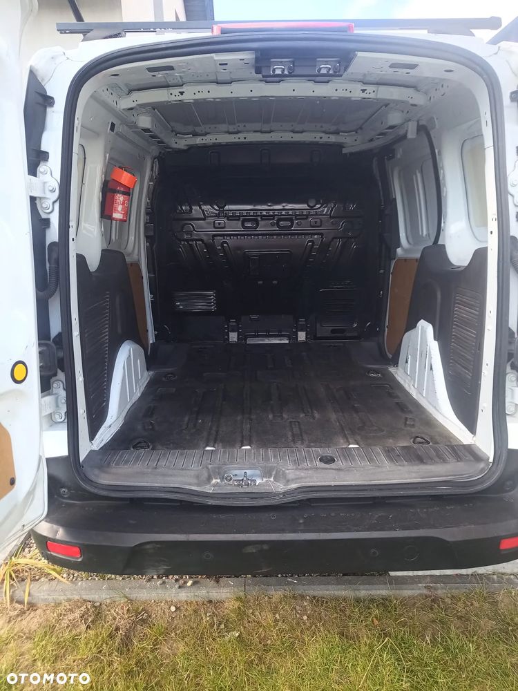 Ford Transit Connect - 10