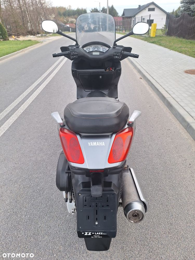 Yamaha X-max - 6