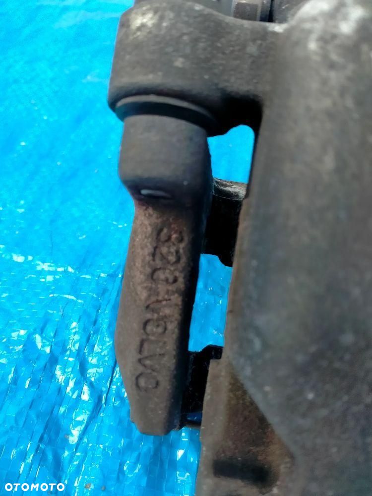 VOLVO XC90 II Zacisk Hamulcowy Tylny Tył Lewy 31400430 31471209 2016r - 3