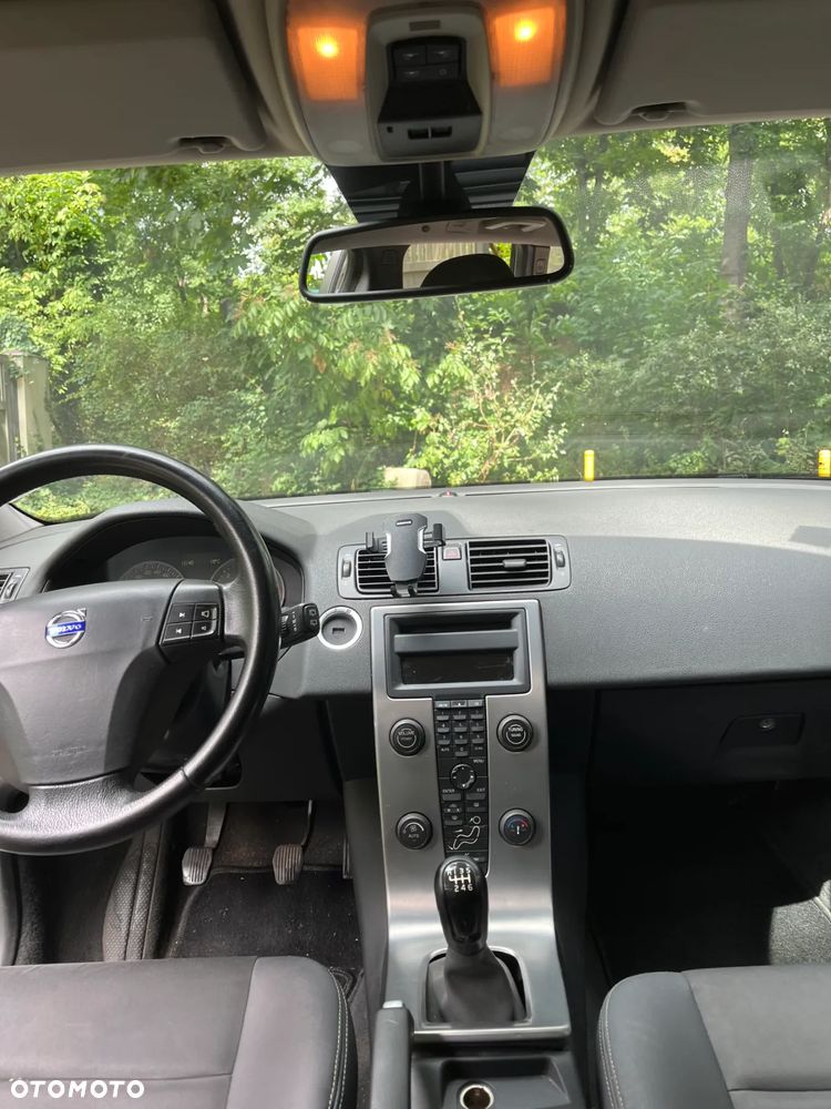 Volvo V50 - 2