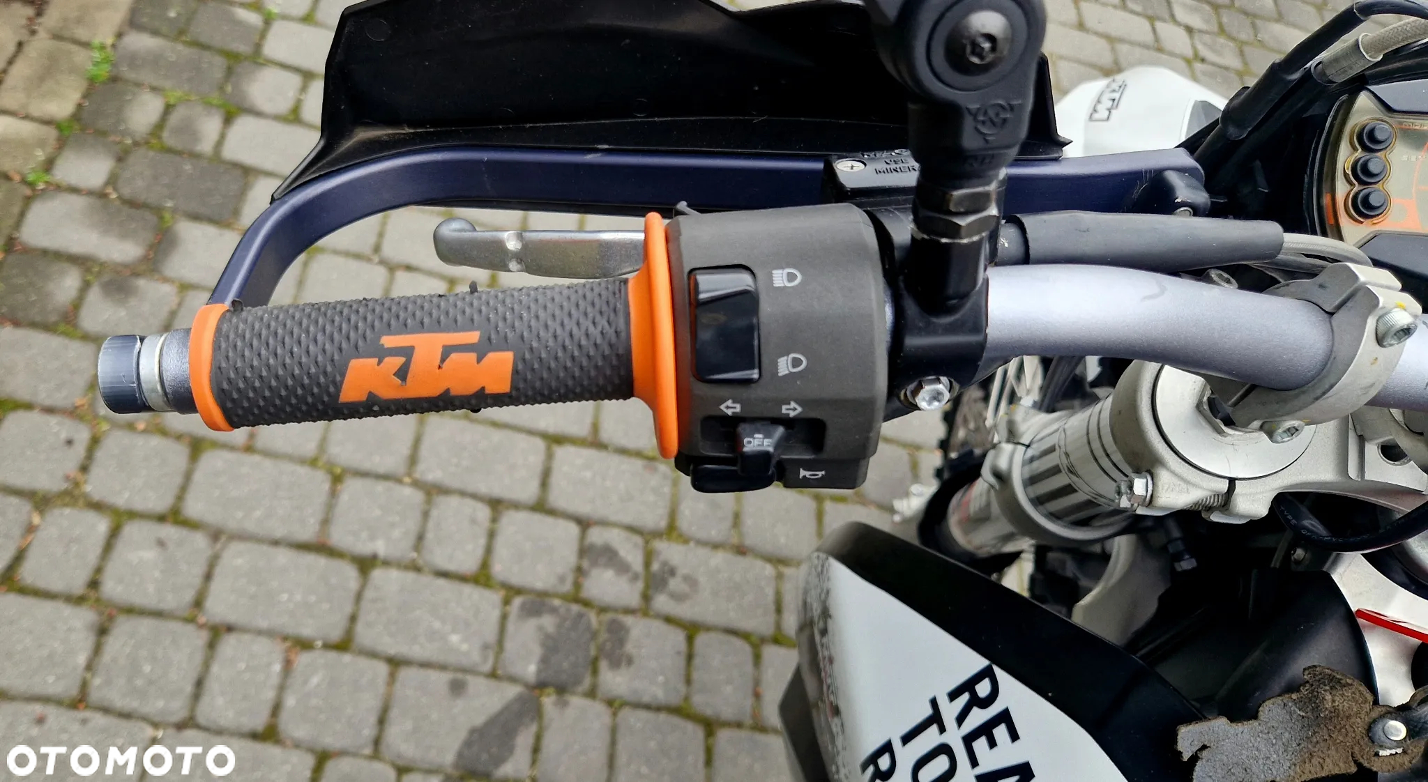 KTM SMC - 11