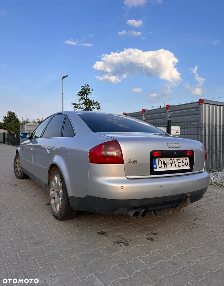 Audi A6 Limousine 2.4 - 1