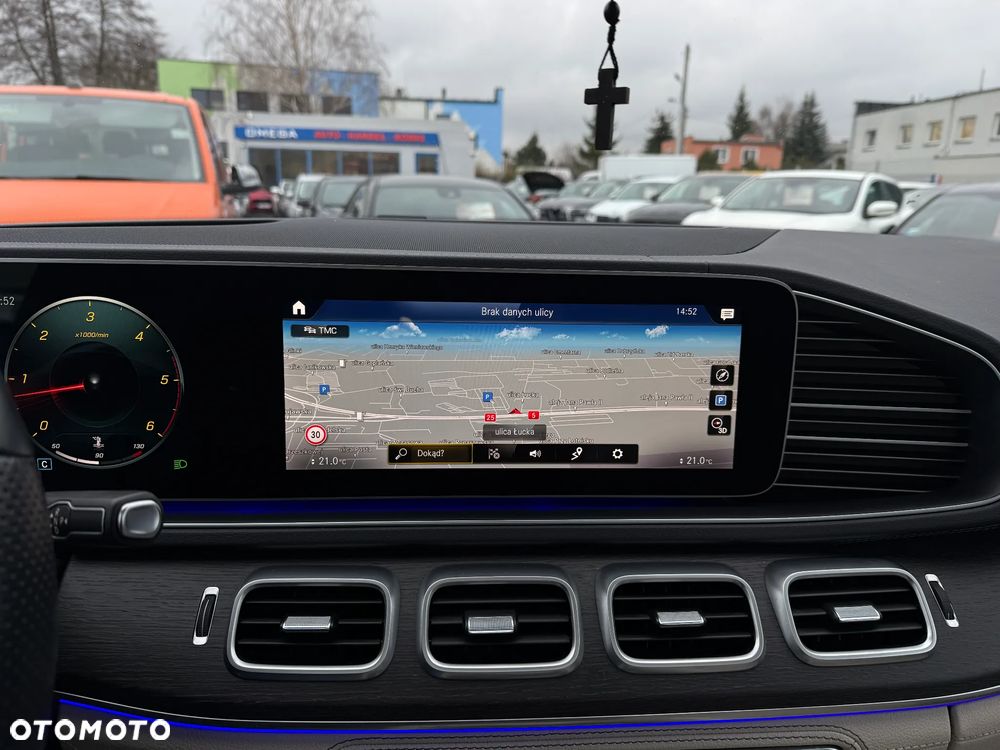 Mercedes-Benz GLS - 30