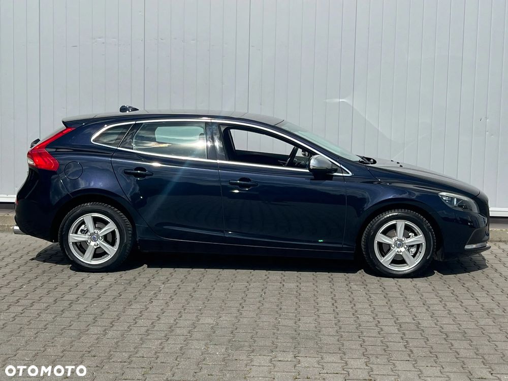 Volvo V40 - 10