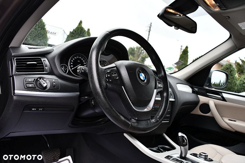 BMW X3 xDrive20d - 11