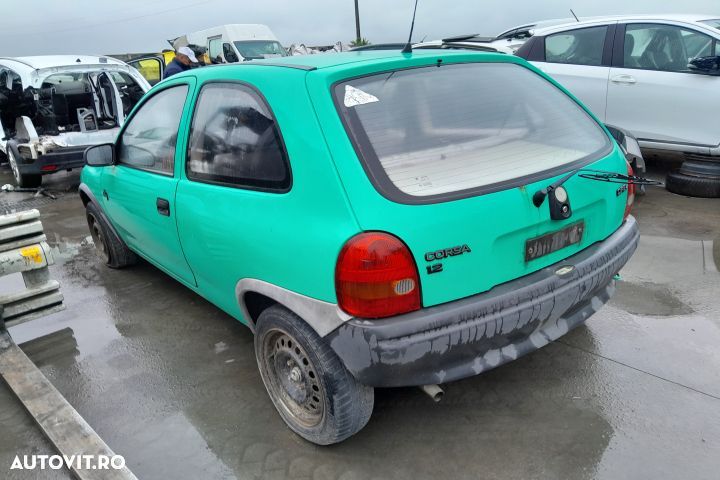 Bara fata Opel Corsa B [facelift] [1997 - 2000] Hatchback 3-usi 1.2i - 10