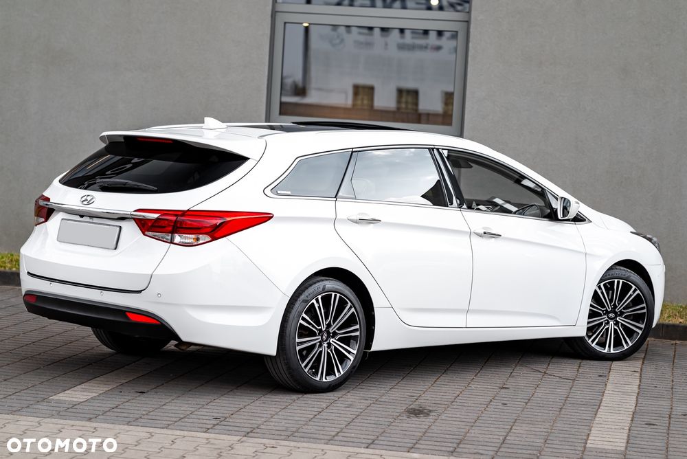 Hyundai i40 Kombi blue 1.7 CRDi DCT Premium - 11