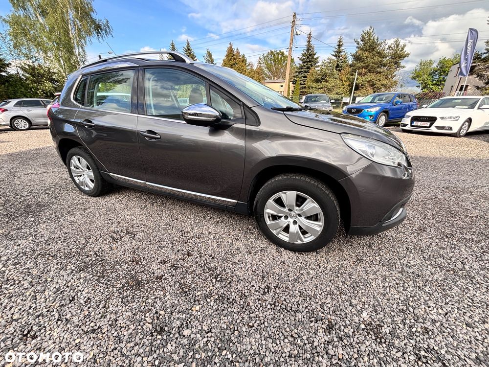Peugeot 2008 PureTech 110 Stop&Start Allure - 17
