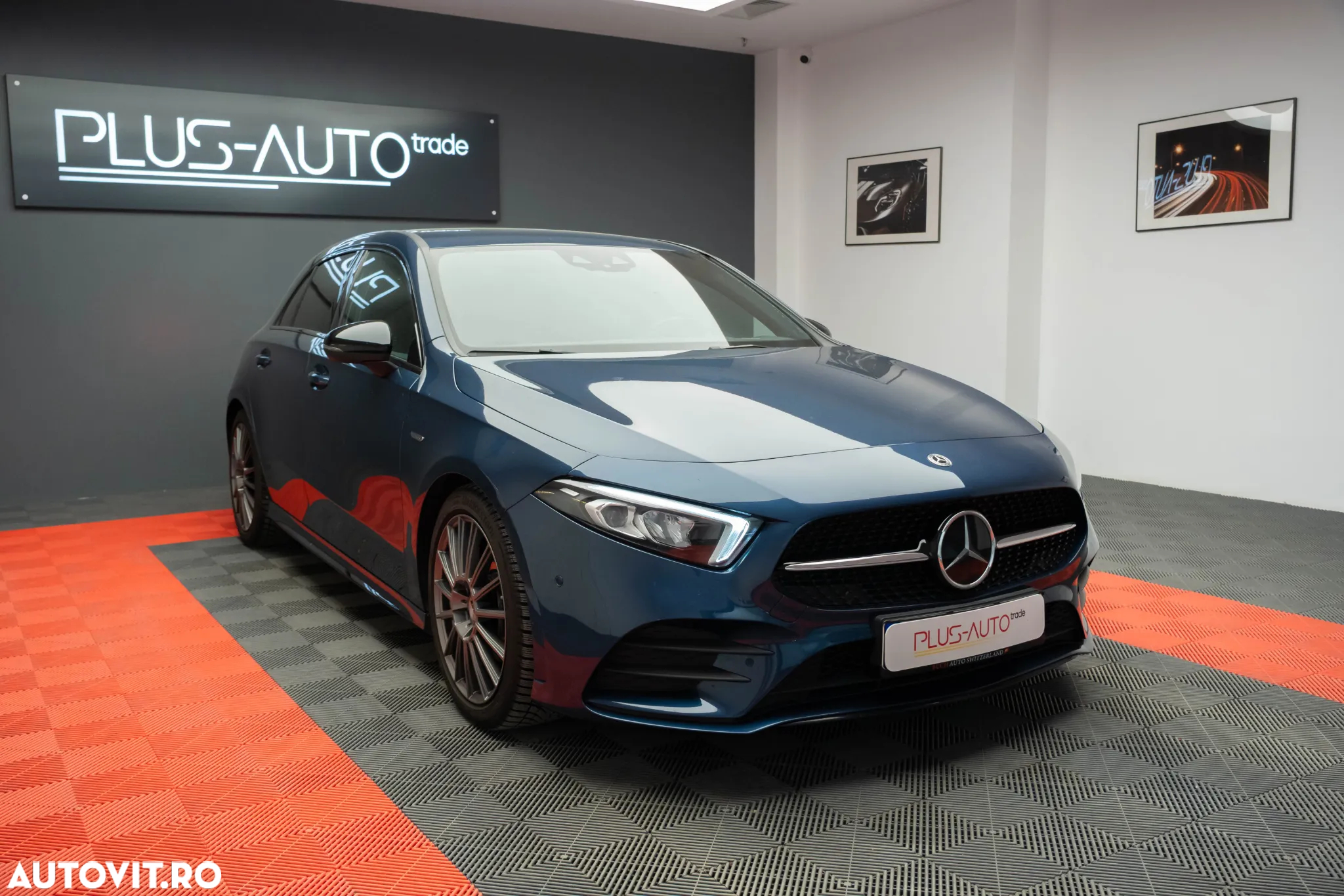 Mercedes-Benz A 200 d 4Matic 8G-DCT AMG Line - 4