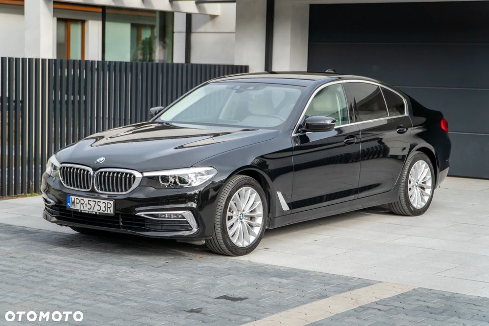 BMW Seria 5 520d Luxury Line - 3