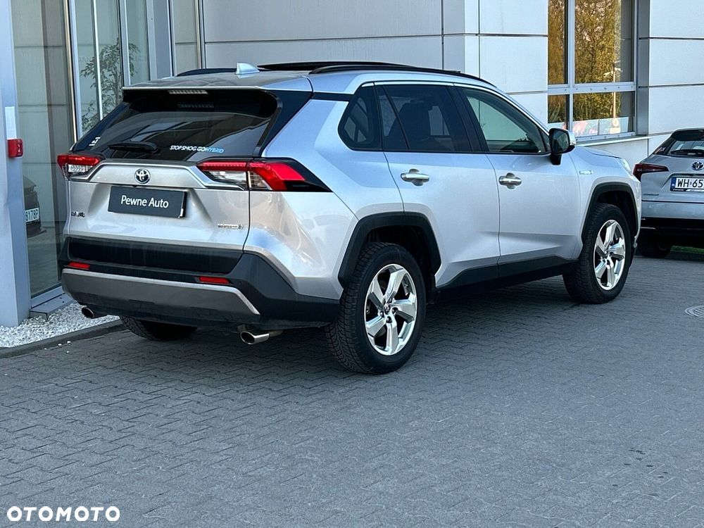 Toyota RAV4 - 5