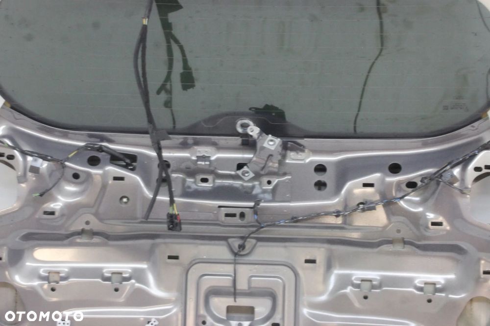 FORD FOCUS MK3 KOMBI 10R- KLAPA POKRYWA BAGAŻNIKA KOD LAKIERU - VB - 10